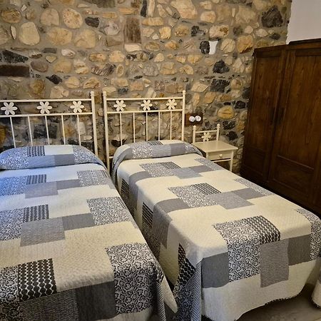 Pension San Pelayo 10 Onís エクステリア 写真