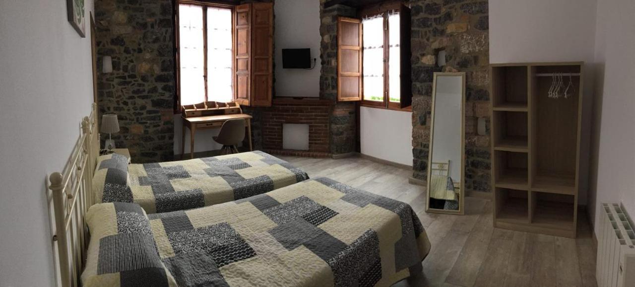 Pension San Pelayo 10 Onís エクステリア 写真