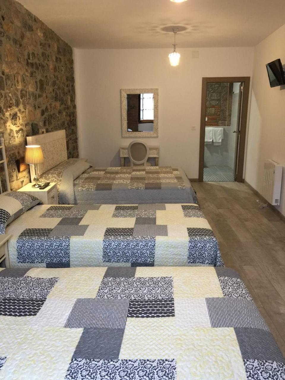 Pension San Pelayo 10 Onís エクステリア 写真